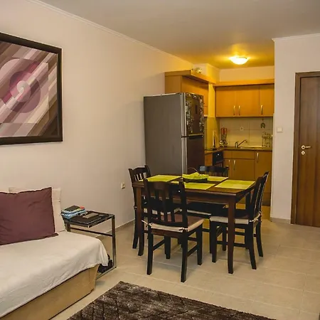 Апартаменты Private 2-bdr Apt. + Parking Near Lazur Stadium