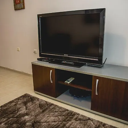 Апартаменты Private 2-bdr Apt. + Parking Near Lazur Stadium *